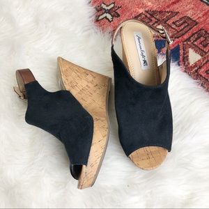 American eagle suede open toe wedges